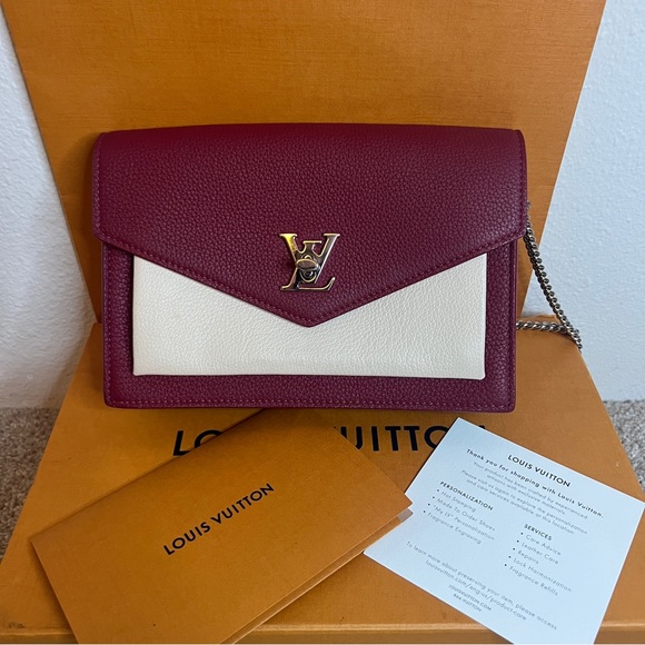 LV bag - Picture 1 of 4